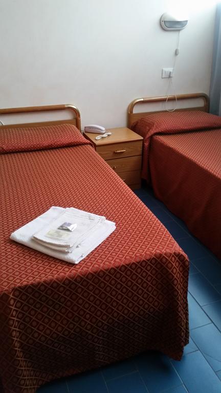 Albergo Margherita Chianciano Terme Exterior foto